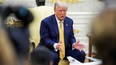 ترامب يعلن اتفاقا تجاريا 