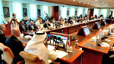 وزير النقل يلتقي شركات النقل الكويتية لبحث التعاون المشترك 