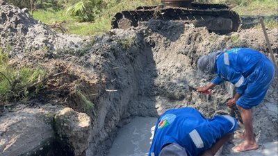 مياه القناة: انتهاء إصلاح كسر مفاجئ بعمارات القنطرة شرق وإعادة تشغيل الخدمة (صور) 