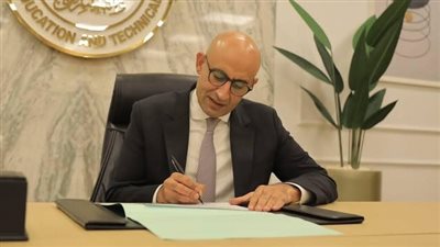 قرار عاجل من وزير التعليم بشأن تطبيق أعمال السنة بالشهادة الإعدادية على الطلاب الجدد