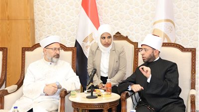 وزير الأوقاف يستقبل رئيس الشئون الدينية التركي لبحث آفاق التعاون المشترك