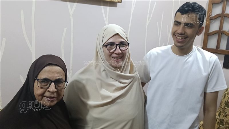 أحمد خامس الجمهورية