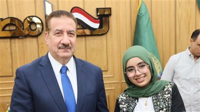 محافظ المنوفية لأوائل الثانوية العامة: شرفتونا ونفخر بنجاحكم وتفوقكم
