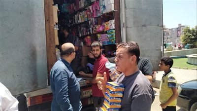 السكرتير المساعد لمحافظة دمياط يوجه بإزالة الإشغالات خلال جولة ميدانية (صور)