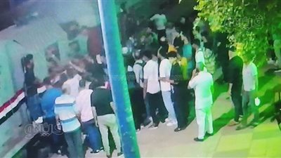 اختفاء كمسري يعطل إقلاع قطار لمدة ساعة بالمنوفية والركاب يلجأون إلى الشرطة (صور)