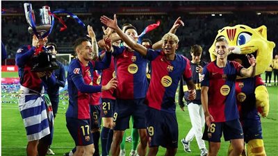 روما يبدأ تحركاته لضم موهبة برشلونة 