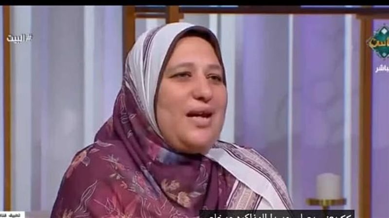 والدة الطالب المتفوق