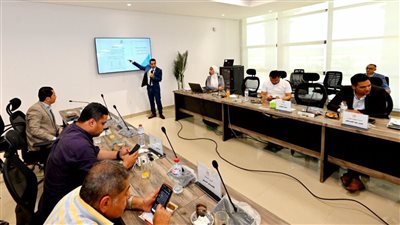 تطوير شبكات الصرف الصحي في 15 مايو بجمصة 