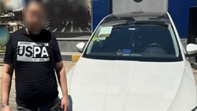 ضبط قائد سيارة استعرض بسيارته بشكل خطر في الإسكندرية