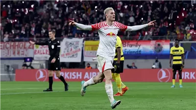 مانشستر يونايتد يتوصل لاتفاق للتعاقد مع سيسكو مهاجم لايبزيج