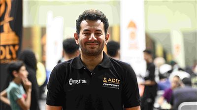 أحمد عدلي بطل الشطرنج لـ 