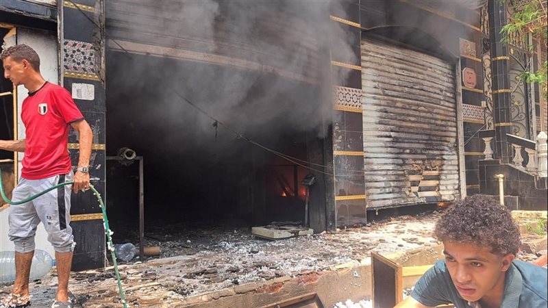 حريق مصنع فوم وأطباق
