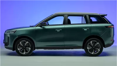 الصين تطرح سيارة جياكو 5 في الأسواق العالمية 