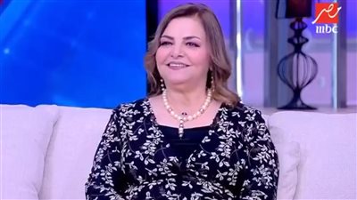 عزة لبيب تكشف مدى علاقتها بـ ليلى طاهر وقصة زواجها من نجلها (فيديو)