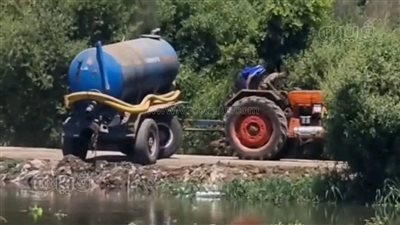 النيابة تحجز المتهمين، تفريغ خزان سيارة كسح لمياه الصرف الصحي بترعة للري يثير الغضب بالشرقية