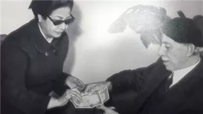 باحث أكاديمي ينفي عن توفيق الحكيم صفة البخل ويكشف تفاصيل مساهمته في تأسيس معهد الموسيقى 