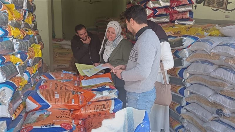 حملات على مخازن الاعلاف