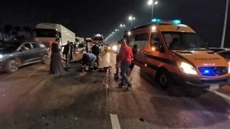  انقلاب سيارة بطريق