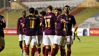 رغم تواجده بمعسكر تركيا، مهاجم بيراميدز يعود إلى سيراميكا