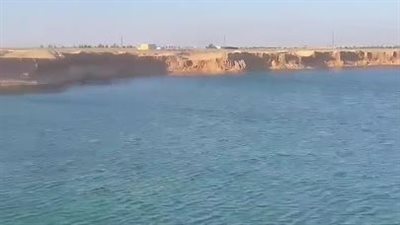 الجمال الخداع في البهنسا، بحيرة ساحرة تحمل في مياهها خطرًا (فيديو وصور)