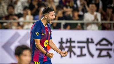 برشلونة يكتسح فيسيل كوبي بثلاثية استعدادا للموسم الجديد 