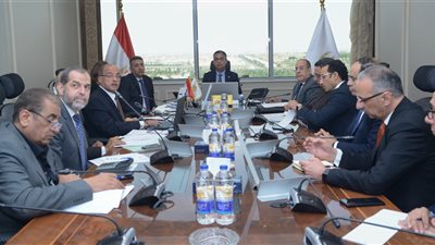 وزير التموين يوجه بتحسين جودة الخبز المدعم للمواطنين