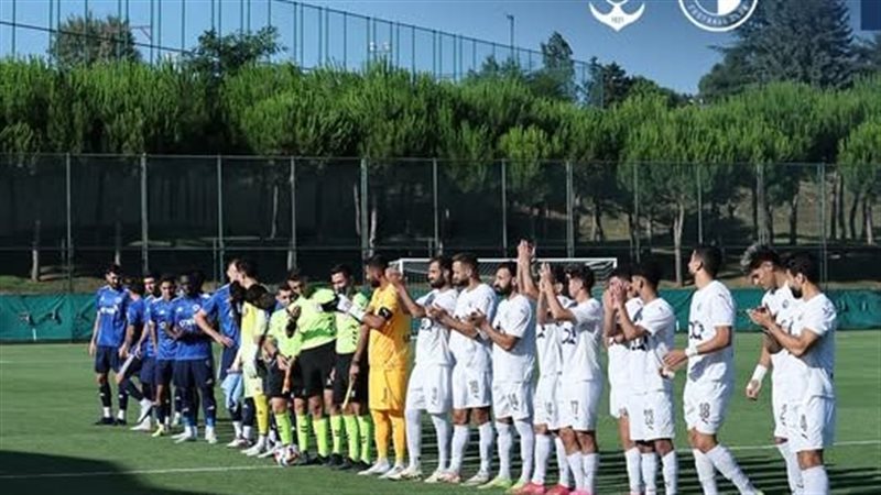 بيراميدز، فيتو