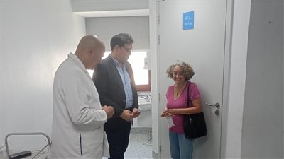 وزير الثقافة يزور صنع الله إبراهيم للاطمئنان على حالته الصحية