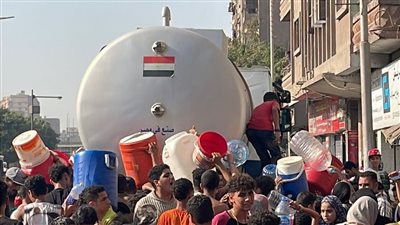 انقطاع الكهرباء والمياه يثير غضبا واسعا في الجيزة والمحافظ يتابع الإصلاحات ميدانيا