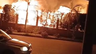 حريق يلتهم فيلا رجل أعمال شهير في الشيخ زايد (صور)