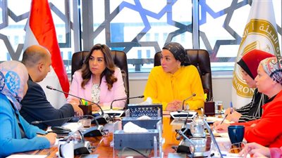 منال عوض تعقد اجتماعا لبحث تطورات المنظومة المتكاملة للمخلفات 