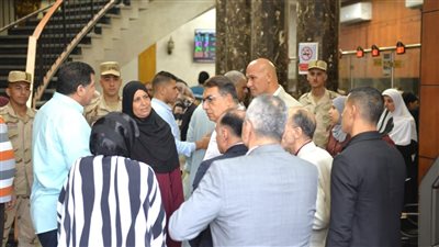 محافظ الدقهلية يتفقد المركز التكنولوجي بالديوان العام (صور)