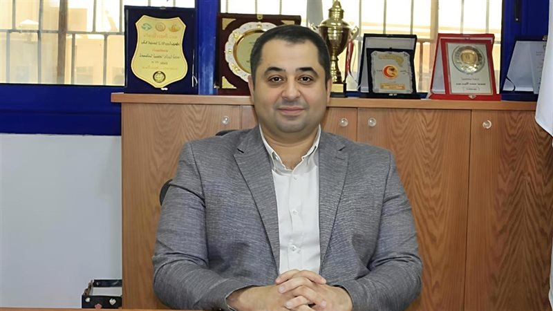 الدكتور أحمد محمود