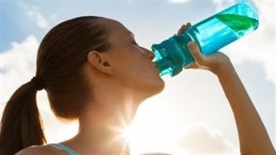 مشروبات طبيعية ترطب الجسم وتمده بالطاقة والانتعاش فى الطقس الحار 