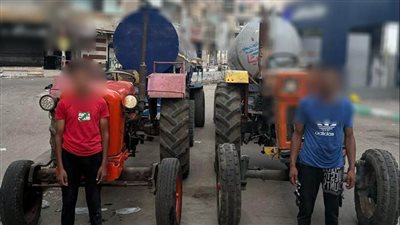 ضبط عاطلين ألقيا مياه صرف صحي في ترعة بالشرقية