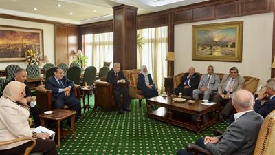 خالد عبد العزيز يجتمع بلجنة ضبط أداء الإعلام الرياضي بتشكيلها الجديد