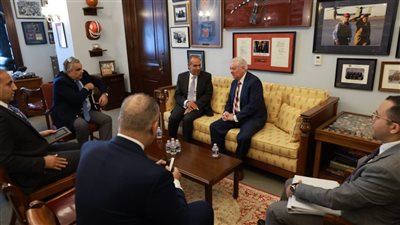 وزير الخارجية يبحث مع ليندسي جراهام ملف نهر النيل وتفاقم الأوضاع الإنسانية في غزة