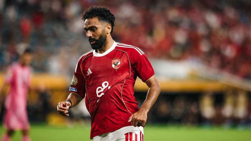 حسين الشحات، فيتو