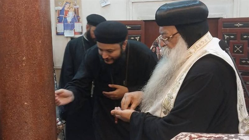 الأنبا تكلا، فيتو