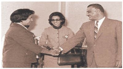 حكمت أبو زيد.. أول وزيرة مصرية.. اعترض الإخوان على ترشيحها.. وصفها عبد الناصر بالقلب الرحيم.. وهذا سر إسقاط الجنسية المصرية عنها