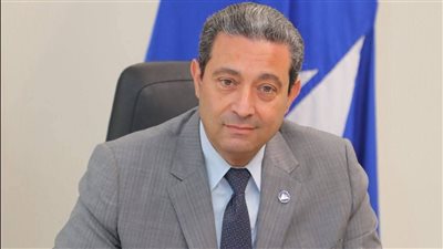 محافظ دمياط يكلف بإنشاء قاعدة بيانات للإعلانات المرخصة