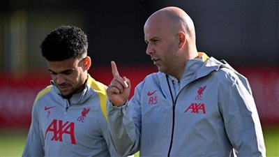 مدرب ليفربول يكشف سبب الموافقة على بيع دياز لبايرن ميونخ 