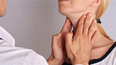 أعراض كسل الغدة الدرقية وأسباب الإصابة بها