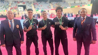 طالب بجامعة المنصورة يحصد فضية إفريقيا للكاراتيه في الكاتا الجماعي