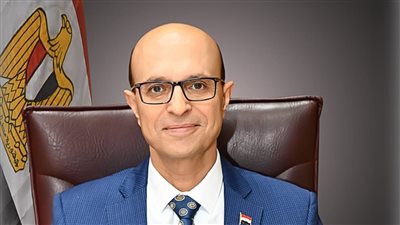 تكليف وندب عدد من القيادات الأكاديمية والإدارية بجامعة أسيوط