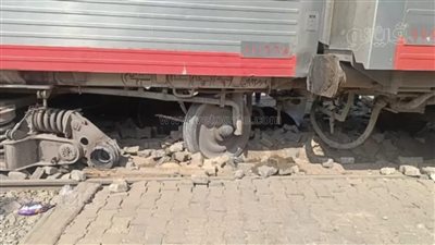 خروج عجلات جرار قطار عن القضبان في المنيا دون إصابات 