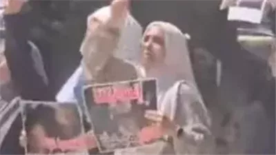 مظاهرة للإخوان أمام السفارة المصرية  في تل أبيب للمطالبة بفتح معبر رفح