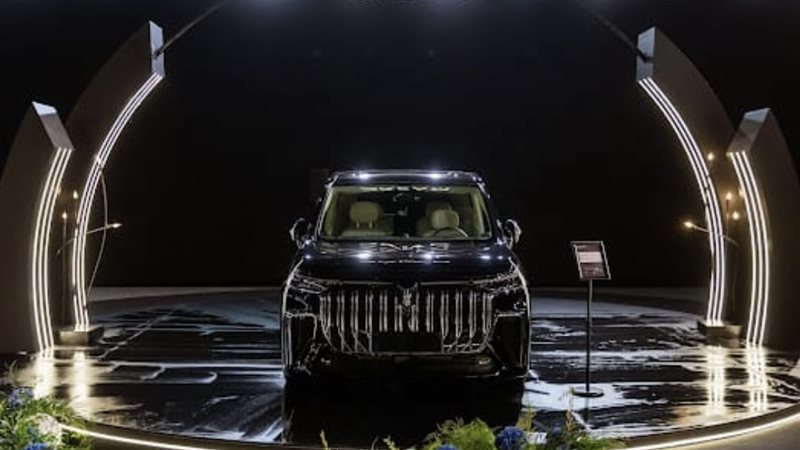 سيارات كهربائية 