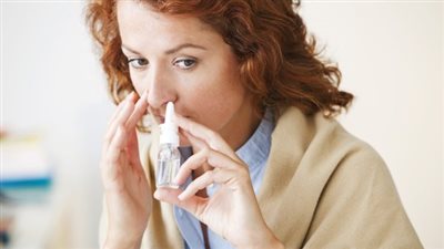 6 علاجات منزلية فعالة لتخفيف جفاف الأنف