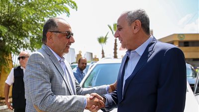 وزير قطاع الأعمال يزور طنطا للكتان ويلتقي محافظ الغربية وأعضاء النواب